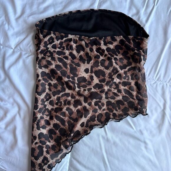 SHEIN Leopard Print Strapless Blouse - Picture 4 of 6